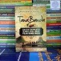 Tana banda : esai esai tentang mitos, sejarah, sosial, budaya pulau banda naira/Muhammad Farid